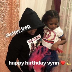 Meet your Posher, Terrell